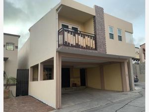 Casa en Renta en Urbi Quinta del Cedro Tijuana