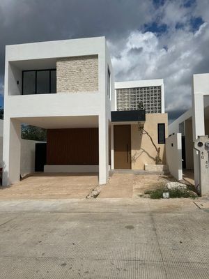Casa en venta en Privada Tamora, Conkal, Yucatán