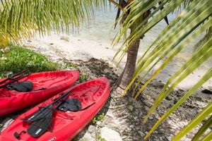 Casa a pasos del playa, palapa con vista al mar, jardín, alberca privada, venta,