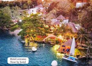 13 Hectáreas frente a la laguna en venta Bacalar, 8 cuartos por hectárea, venta.