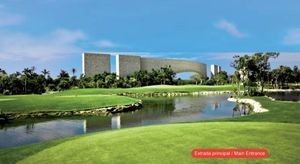 Terreno PRECIO REDUCIDO en residencial con club de playa,  campo de golf PGA