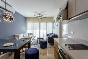 Departamento a 400 metros del mar amenidades de lujo, en venta Playa del Carmen.