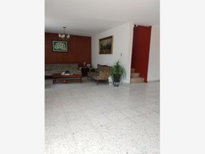 Casa en Venta en Jardines de Santa Monica Tlalnepantla de Baz