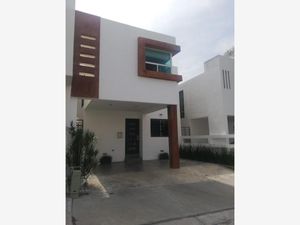 Casa en Venta en Misión Silla Monterrey