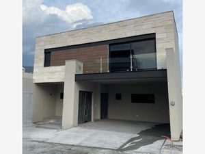 Casa en Venta en Mítica Residencial Monterrey