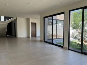 Casa en Venta en Valle de Cristal Monterrey