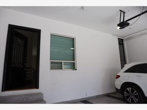 Casa en Venta en Satélite Acueducto Séptimo Sector Monterrey