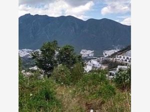 Terreno en Venta en Lagos del Vergel Monterrey