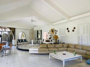 Casa en Venta en Club de golf Tabachines Cuernavaca