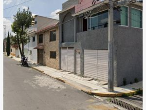 Casa en Venta en Ocho Cedros Toluca