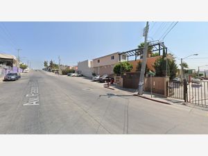 Casa en Venta en Paseos del Florido Tijuana