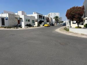 Terreno en Venta en Residencial el Refugio Querétaro