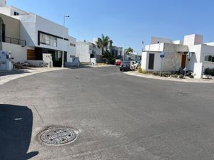 Terreno en Venta en Residencial el Refugio Querétaro