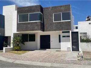 Casa en Renta en La Cima Querétaro