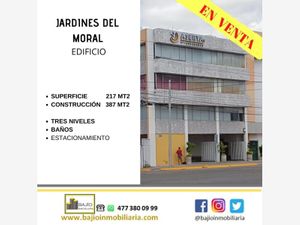 Edificio en Venta en Jardines del Moral León