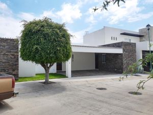 Casa en Venta en Cañada del Refugio León