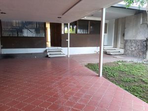 Casa en Venta en Jardines del Moral León