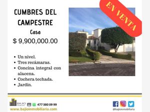 Casa en Venta en Cumbres del Campestre León