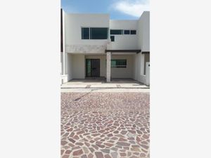 Casa en Venta en Hacienda Santa Fe León