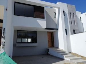 Casa en Venta en Barranca del Refugio León