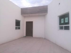 Casa en venta en Emiliano Zapata, Gómez Palacio, Dgo., México, 35140.  Colegio Valladolid-Unidad Gomez Palacio, Modelorama, Promare Torreón.