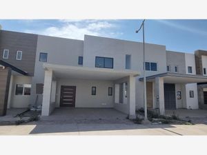 Casa en Venta en Altozano la Nueva Laguna Gómez Palacio