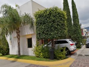 Casa en Venta en Nueva Galicia Residencial Tlajomulco de Zúñiga