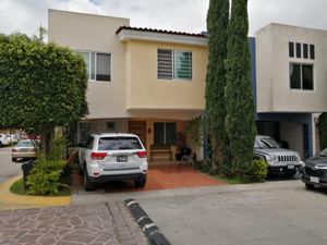 Casa en Venta en Nueva Galicia Residencial Tlajomulco de Zúñiga