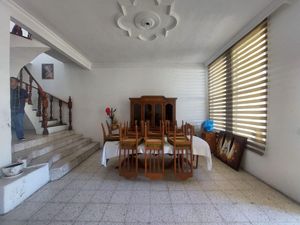 Casa en Venta en Pinar de La Calma Zapopan