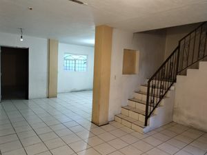 CASA EN VENTA EN JARDINES DEL VERGEL