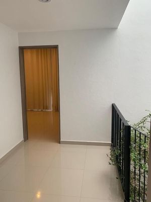 VENTA RESIDENCIA,COTO PRIVADO CON ALBERCA SEGURIDAD 24/7 JARDINES