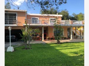 Casa en Venta en El Barrial Santiago