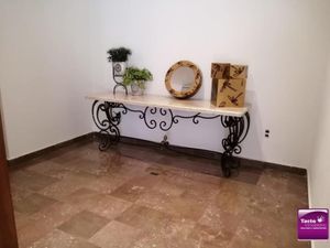 Casa en Venta en Lomas de Tecamachalco Naucalpan de Juárez