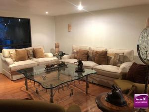 Casa en Venta en Lomas de Tecamachalco Naucalpan de Juárez