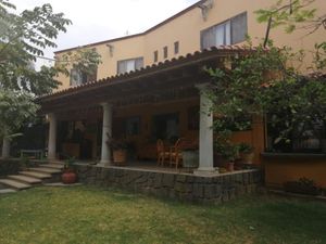 Casa en Venta en Los Limoneros Cuernavaca