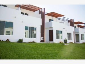 Casa en Venta en Lomas de Jiutepec Jiutepec