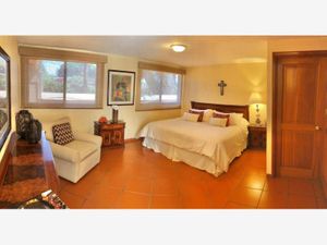 Casa en Venta en Jardines de Ahuatepec Cuernavaca