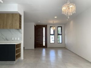 Casa en Venta en Valle Imperial Zapopan