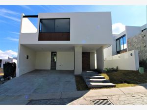 Casa en Venta en Los Robles Zapopan