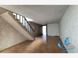 Casa en Venta en Barrios de Arboledas Puebla