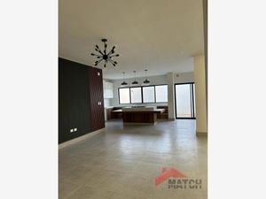 Casa en Venta en Rincón de los Encinos Saltillo