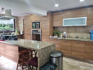 Casa en Venta en Hacienda de Valle Escondido Atizapán de Zaragoza