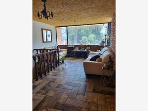 Casa en Venta en Lomas de Valle Dorado Tlalnepantla de Baz