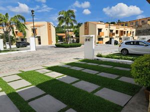 Casa en Venta en Burgos Bugambilias Temixco