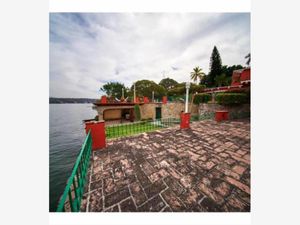 Casa en Venta en Tequesquitengo Jojutla