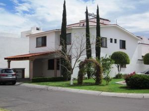 Casa en Venta en Privada Bugambilias Querétaro