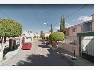 Casa en Venta en Santa Mónica 2a Secc Querétaro