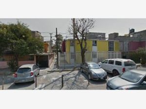 Casa en Venta en C.T.M. Aragón Gustavo A. Madero