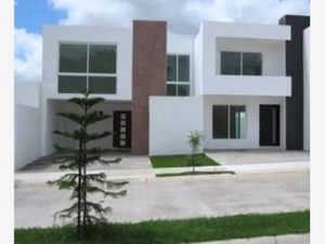 Casa en Venta en Residencial Bosque Real Villa de Álvarez