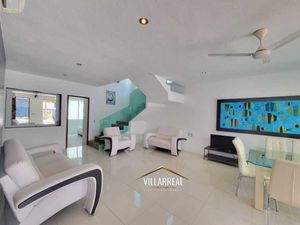 CASA LUJOSA A LA VENTA EN IXTAPA ZIHUATANEJO MEXICO